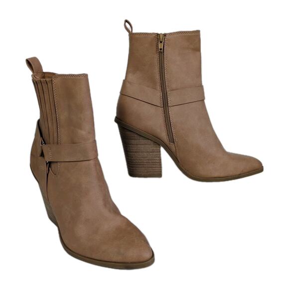 DV DOLCE VITA Light Brown Leather Nilano Heeled Ankle Bootie Women's 8.5 - Picture 1 of 10